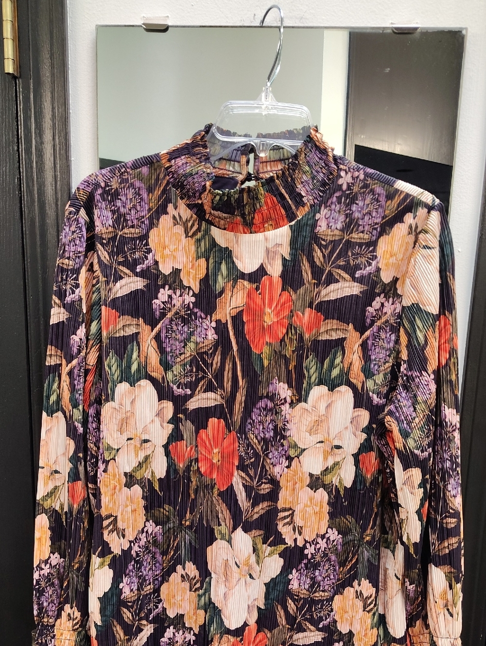 Chico's Multicolor Ruched Floral Top - Purple, Peach, Blue